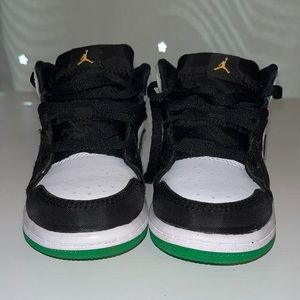Toddler size 8C JORDAN mid 1 White black green yellow